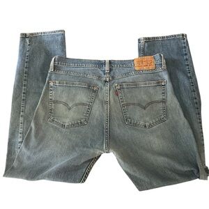 LEVI’s MEN’S 505 36W 30L STRAIGHT REGULAR FIT JEANS pre-loved and worn in